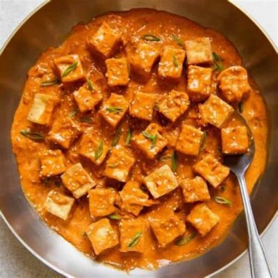  Spicy Tofu Pudding: Uma Sinfonia Picante e Cremosa de Sabores que Derretem na Boca!